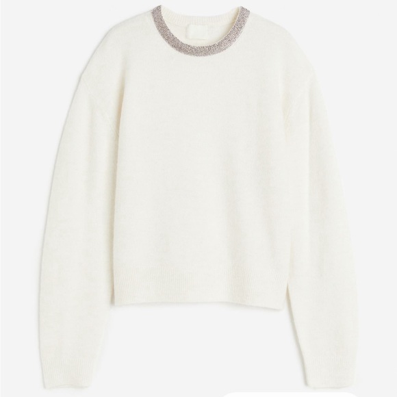 Sweater - Picture 1 of 7